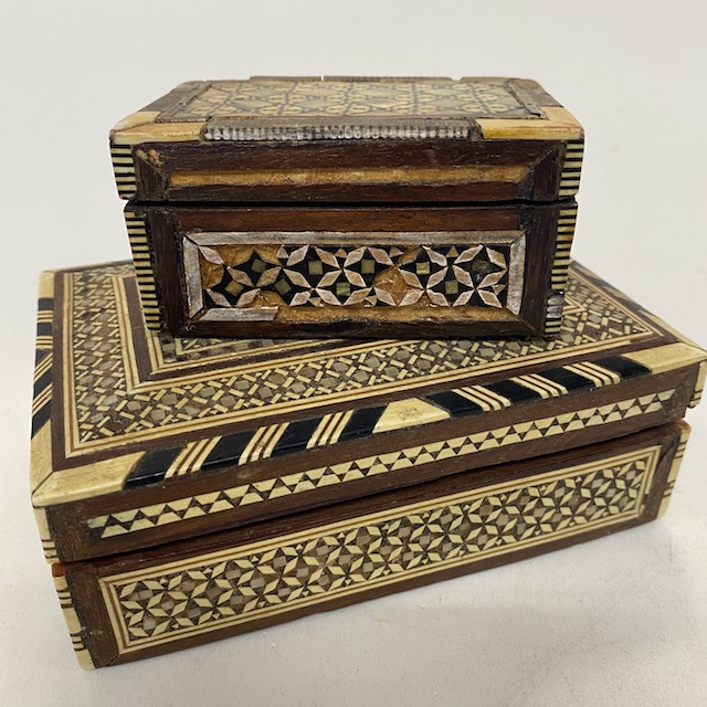 BOX, Shell Inlay Trinket or Jewel